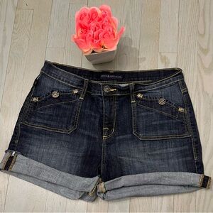 🌸ROCK & REPUBLIC DENIM SHORTS🌸